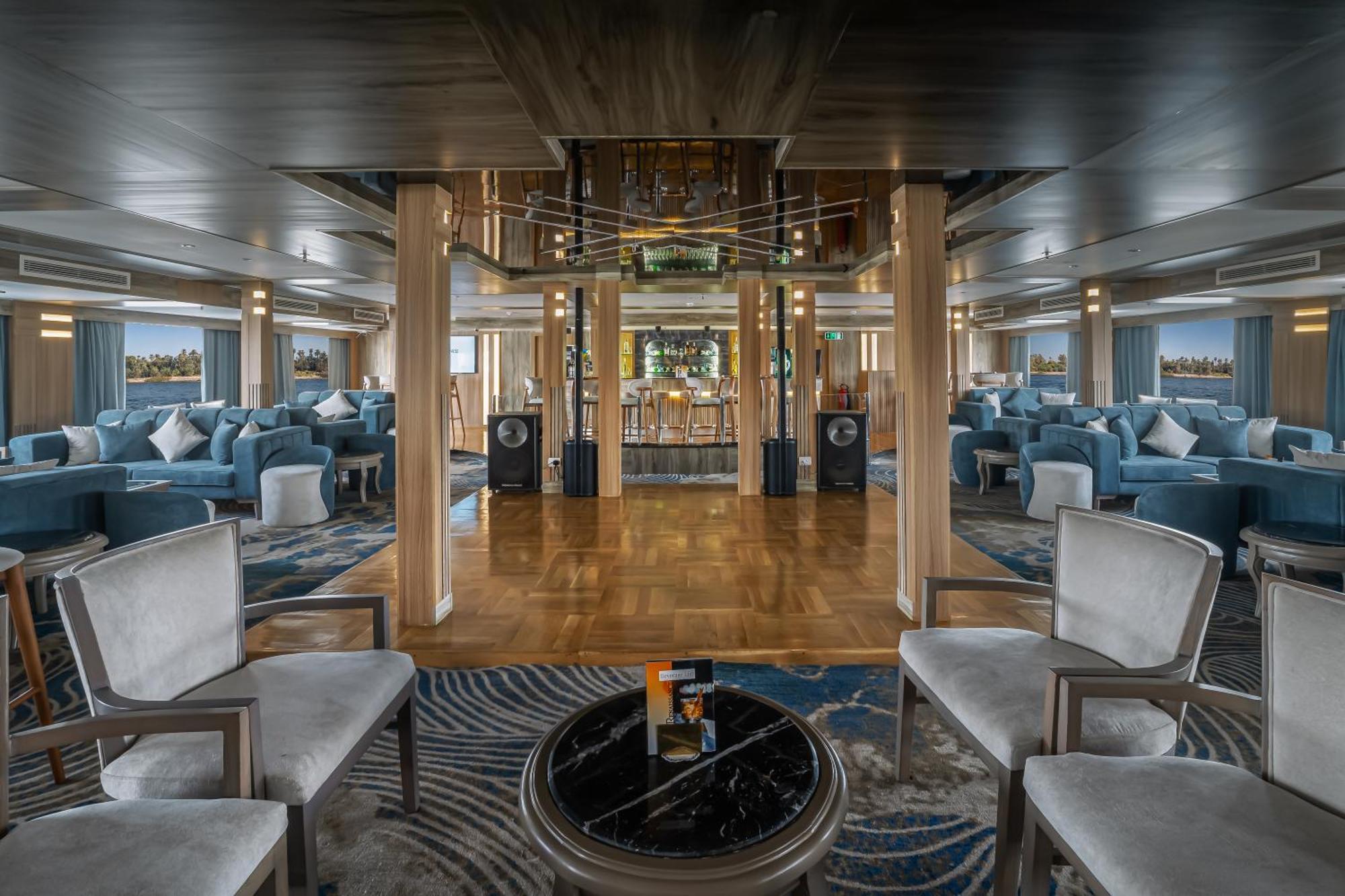 Renaissance Nile Cruise - Every Saturday From Luxor To Aswan For 4 Nights , And Every Wednesday From Aswan To Luxor For 3 Nights ภายนอก รูปภาพ