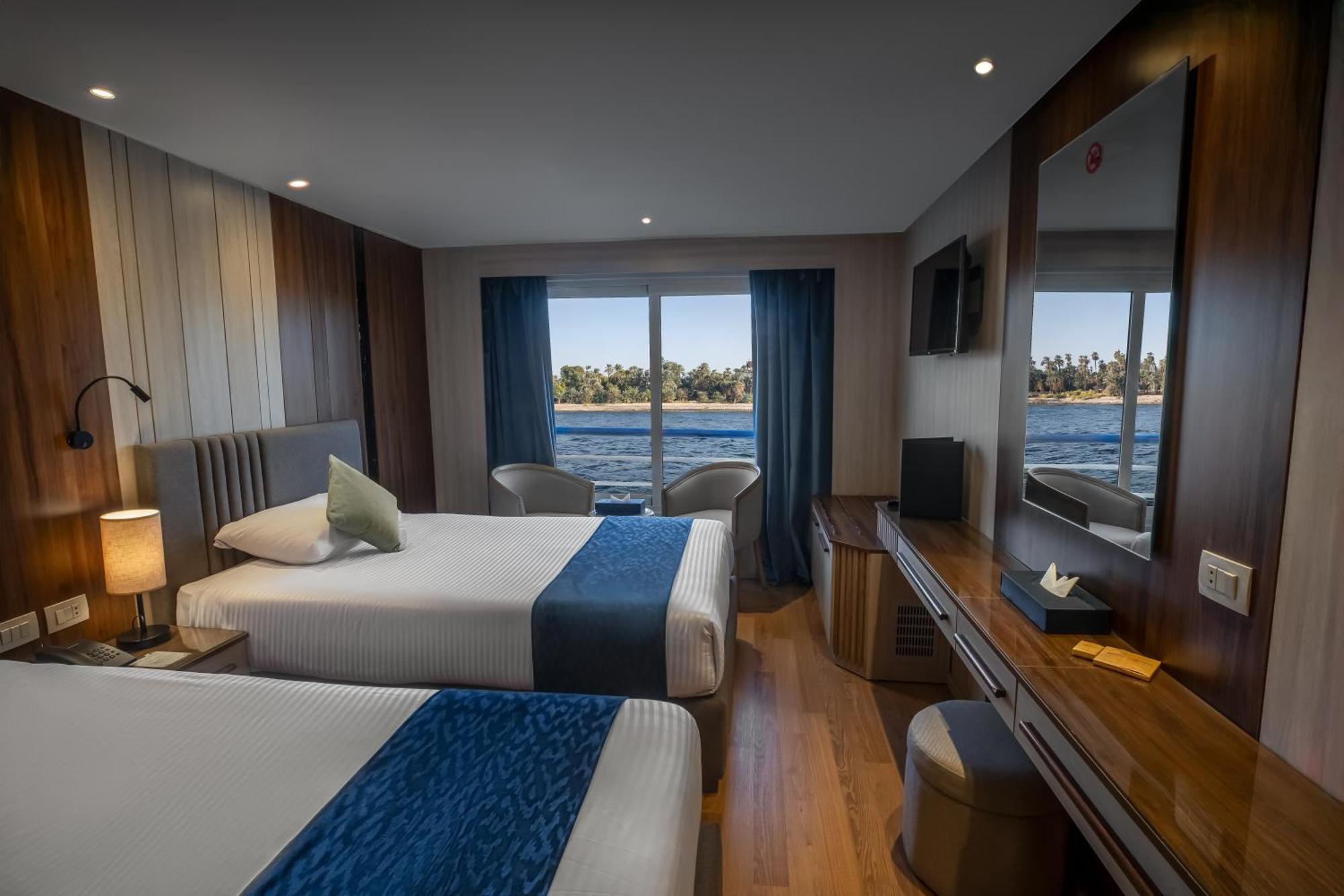 Renaissance Nile Cruise - Every Saturday From Luxor To Aswan For 4 Nights , And Every Wednesday From Aswan To Luxor For 3 Nights ภายนอก รูปภาพ