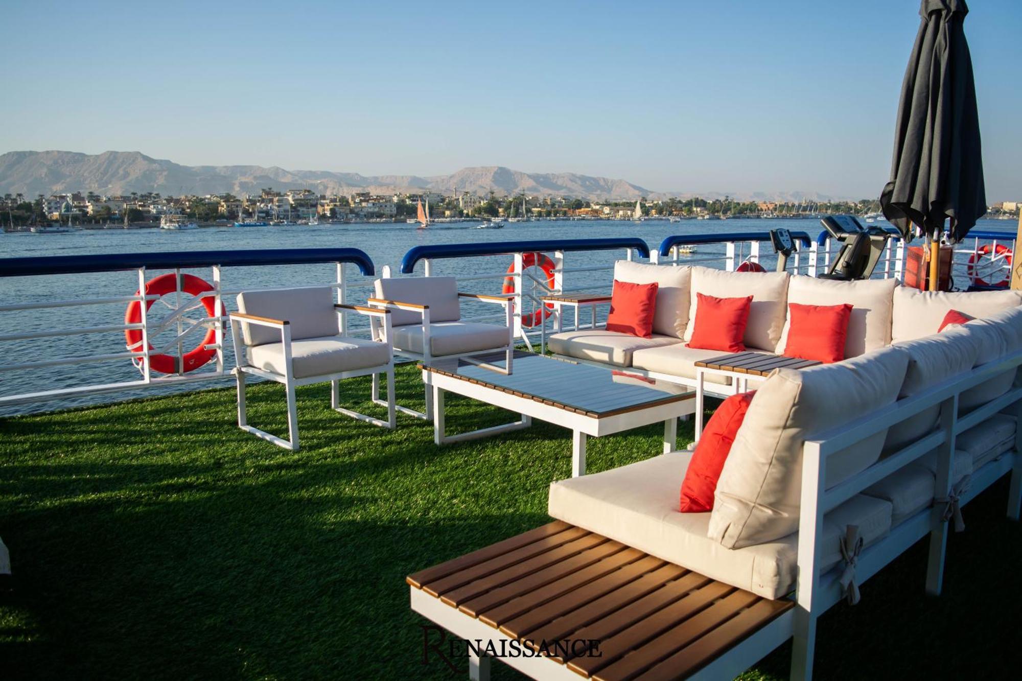 Renaissance Nile Cruise - Every Saturday From Luxor To Aswan For 4 Nights , And Every Wednesday From Aswan To Luxor For 3 Nights ภายนอก รูปภาพ